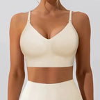 🔥 Solid-color, wireless, backless women's bra